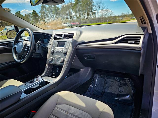 2019 Ford Fusion S