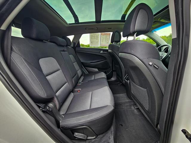 2017 Hyundai TUCSON Night