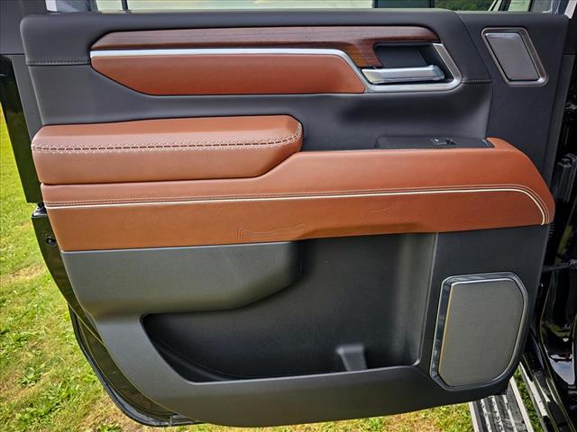 2025 GMC Sierra 3500HD Denali Ultimate