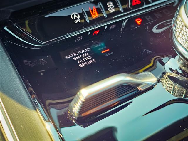 2025 Jeep Wagoneer Carbide