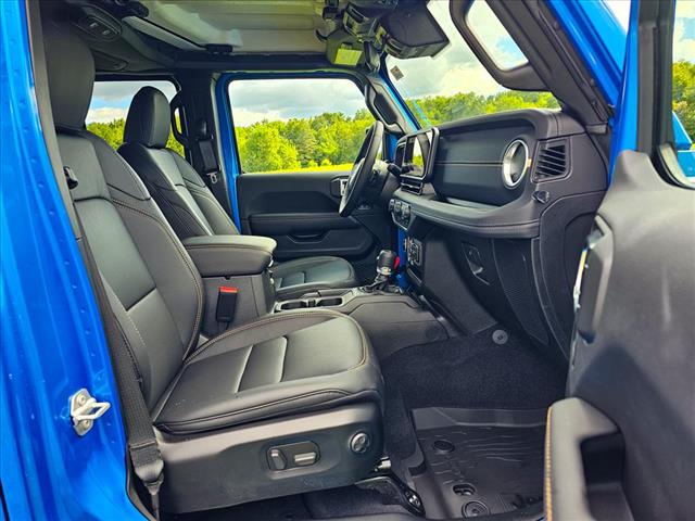 2025 Jeep Gladiator High Tide