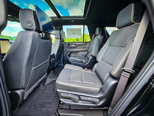 2025 GMC Yukon Elevation
