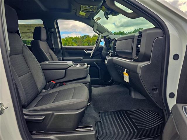 2025 GMC Sierra 1500 Elevation Standard