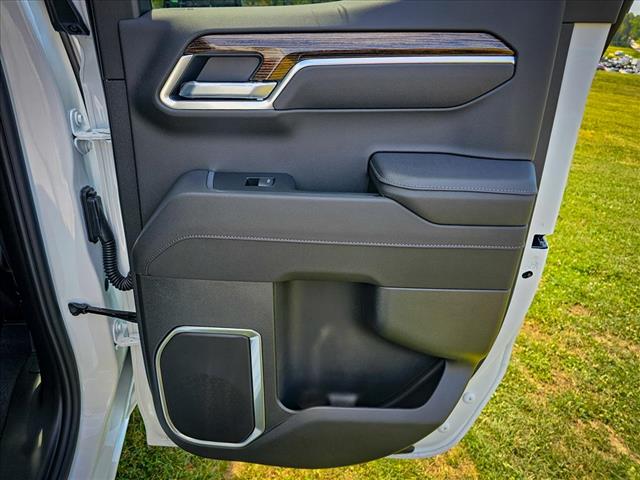 2026 GMC Sierra 1500 Elevation Standard