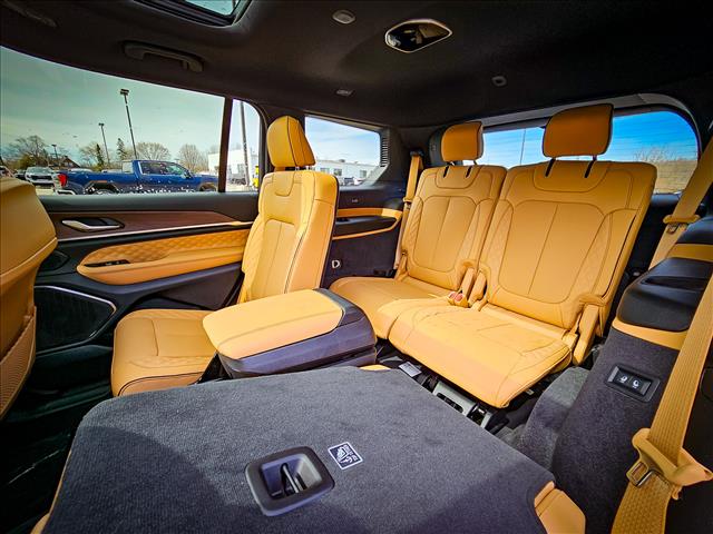 2025 Jeep Grand Cherokee L Summit