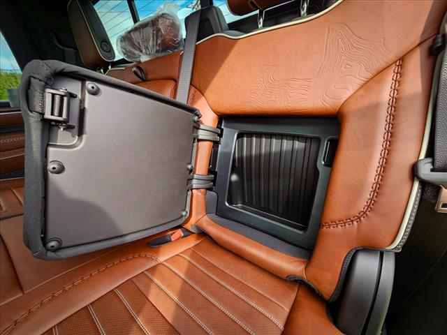 2025 GMC Sierra 3500HD Denali Ultimate