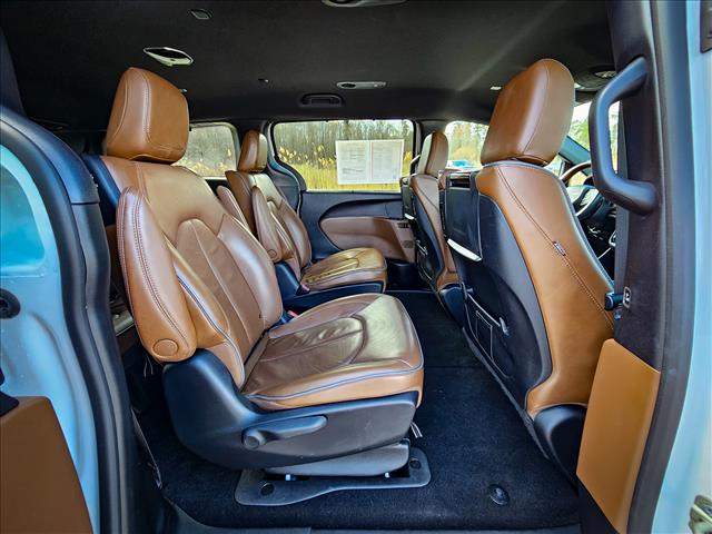 2021 Chrysler Pacifica Hybrid Limited
