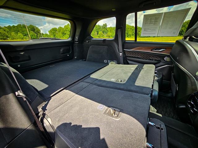 2022 Jeep Grand Cherokee Summit