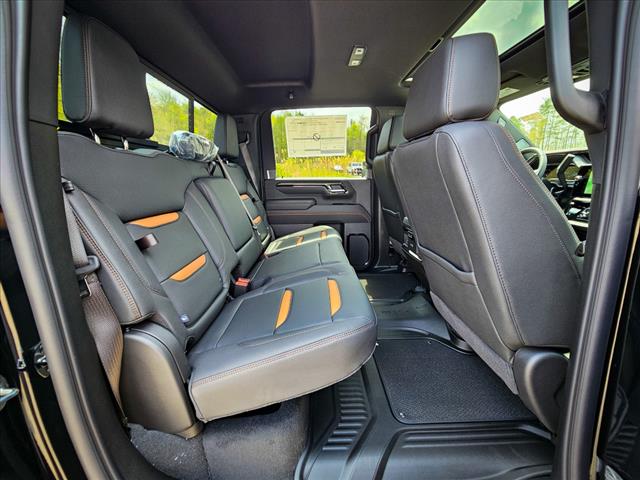 2025 GMC Sierra 2500HD AT4