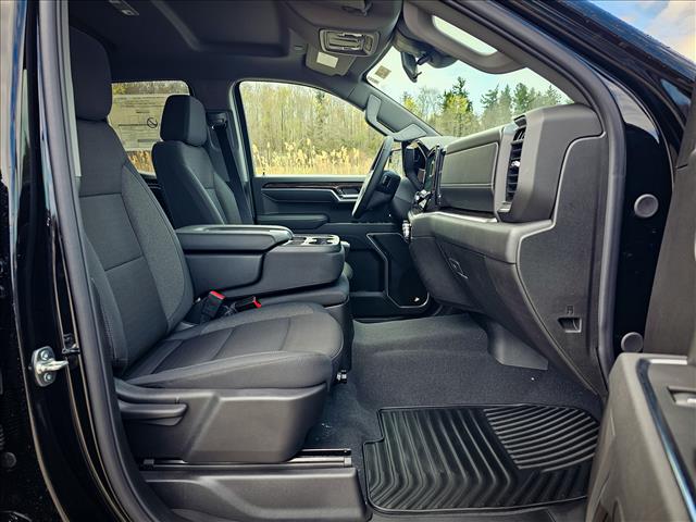 2025 GMC Sierra 1500 Elevation Standard