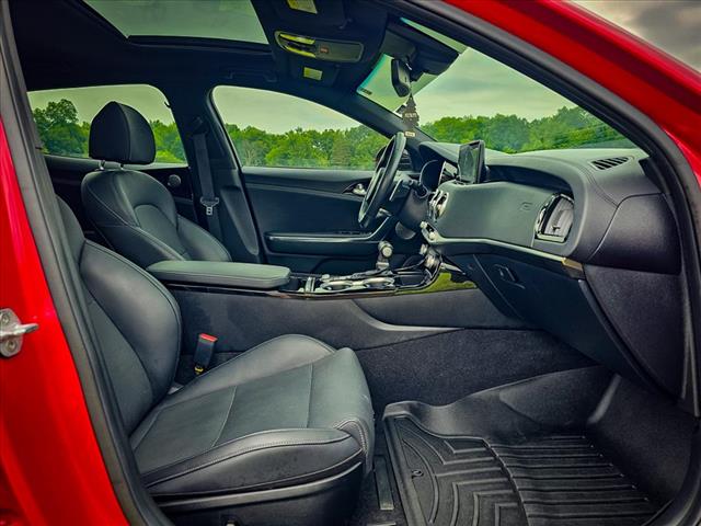 2022 Kia Stinger GT-Line