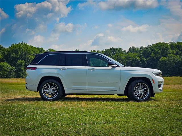 2025 Jeep Grand Cherokee Summit