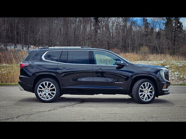 2025 GMC Acadia Denali