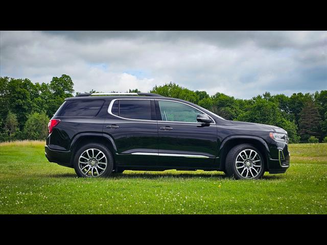 2022 GMC Acadia Denali