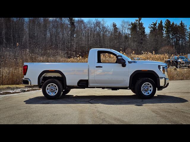 2025 GMC Sierra 2500HD Pro