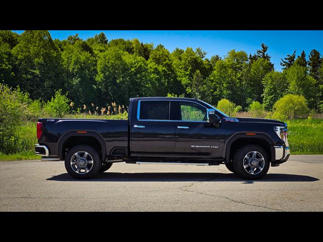 2025 GMC Sierra 2500HD SLT