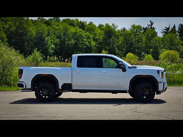 2025 GMC Sierra 2500HD AT4