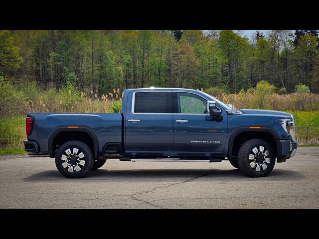 2025 GMC Sierra 2500HD Denali