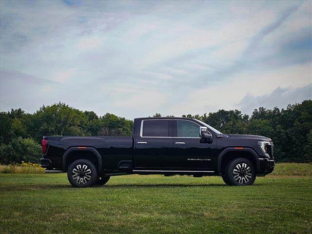 2025 GMC Sierra 3500HD Denali Ultimate