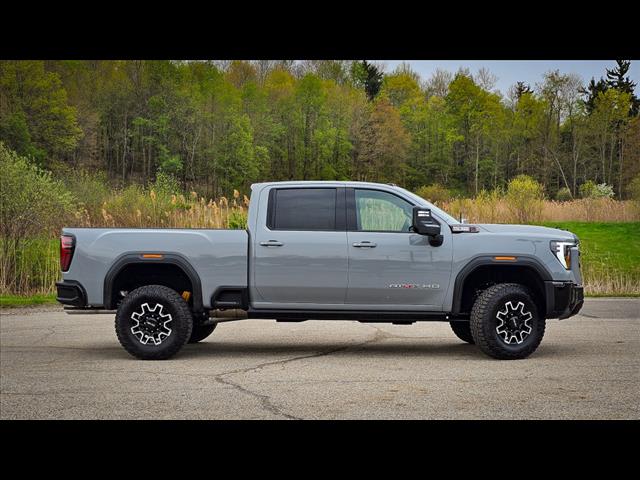 2025 GMC Sierra 2500HD AT4X