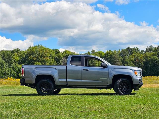 2022 GMC Canyon Elevation Standard