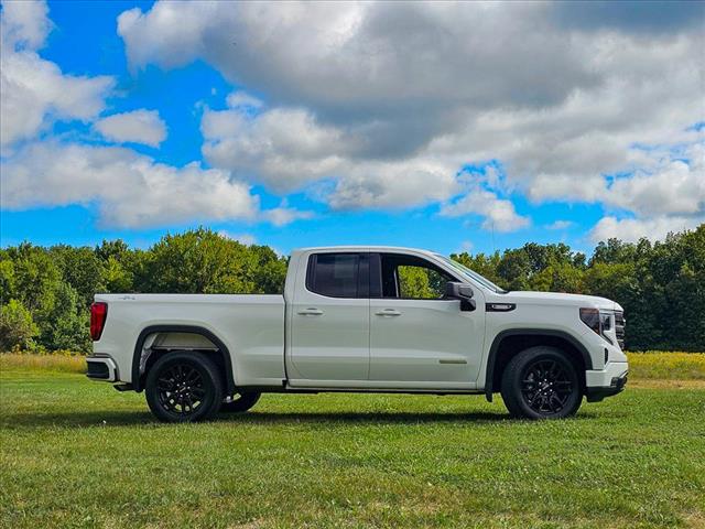 2025 GMC Sierra 1500 Elevation Standard