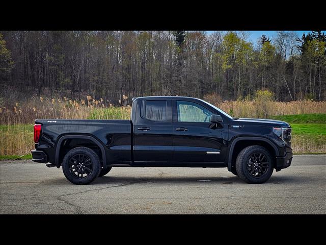 2025 GMC Sierra 1500 Elevation Standard