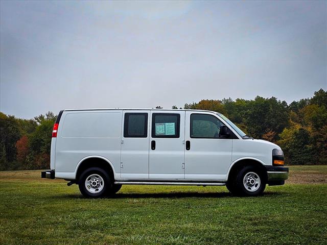 2023 GMC Savana 2500