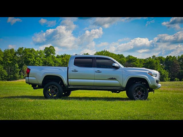 2019 Toyota Tacoma TRD Sport