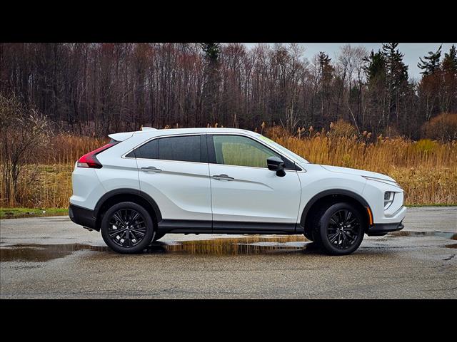 2022 Mitsubishi Eclipse Cross LE