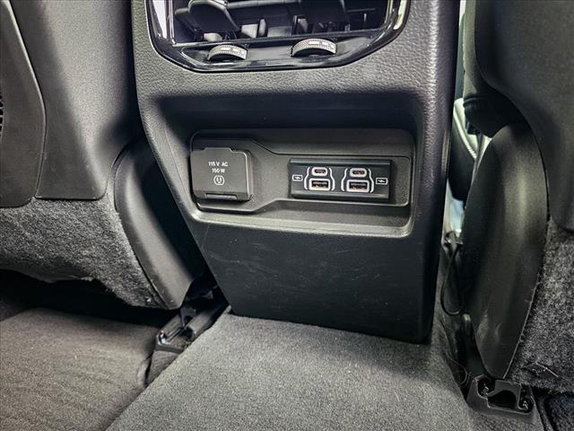 2022 Jeep Grand Cherokee Altitude