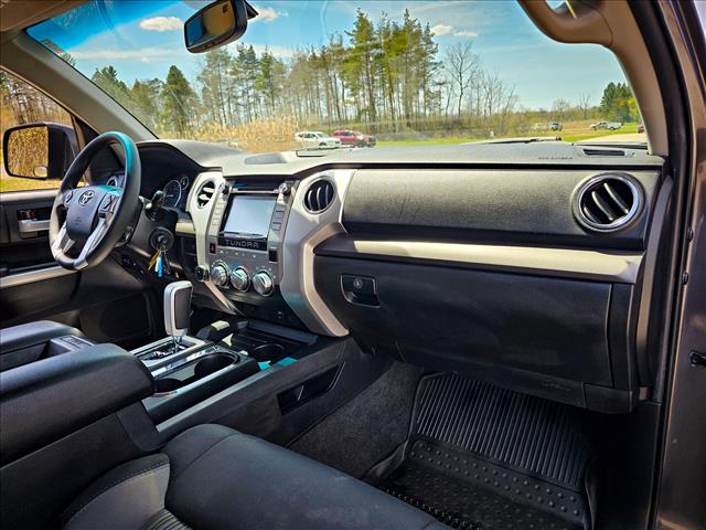 2016 Toyota Tundra SR5