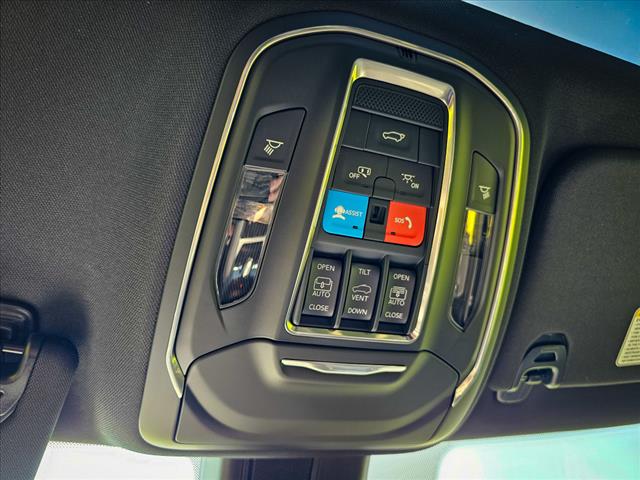 2025 Jeep Wagoneer Carbide