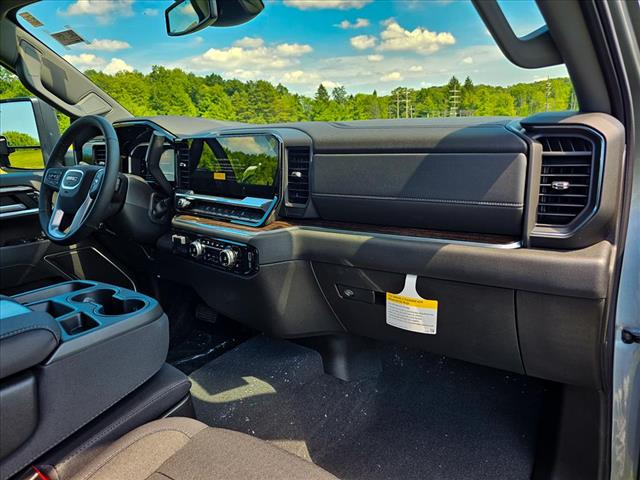 2025 GMC Sierra 2500HD SLE