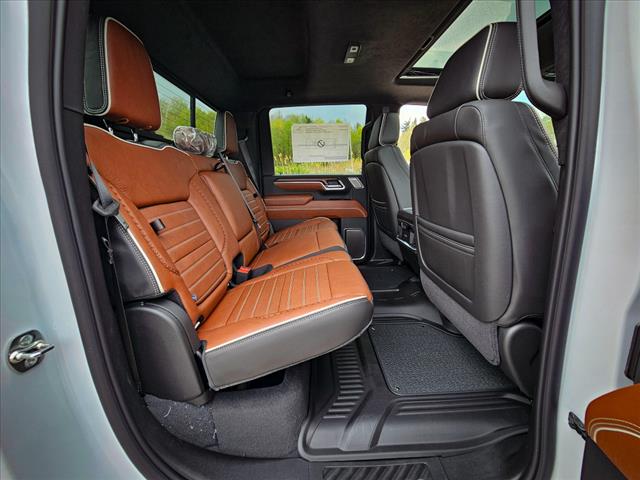 2025 GMC Sierra 3500HD Denali Ultimate