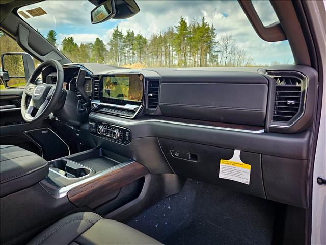 2025 GMC Sierra 2500HD SLT
