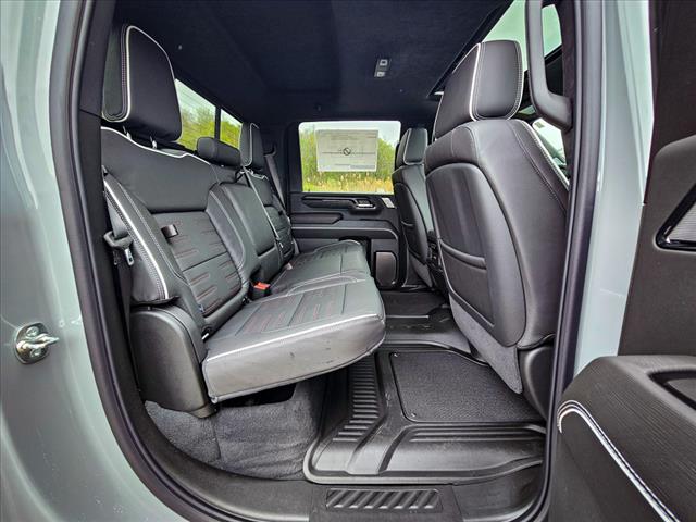 2025 GMC Sierra 2500HD AT4X