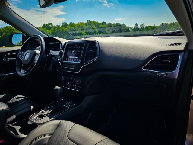 2021 Jeep Cherokee Latitude Lux
