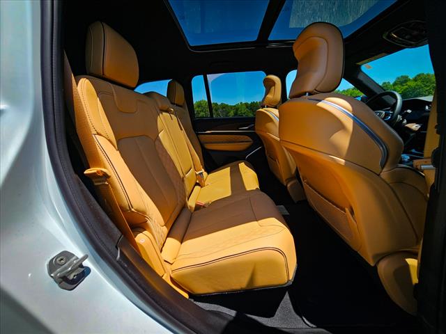 2024 Jeep Grand Cherokee Summit