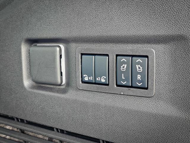 2025 GMC Yukon XL AT4 Ultimate
