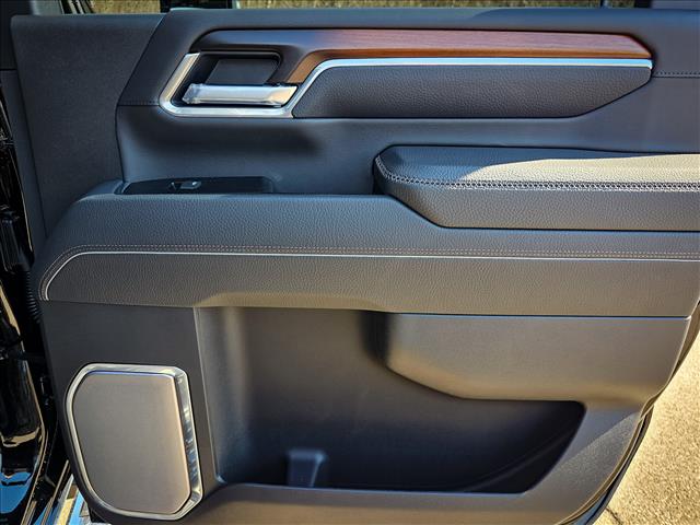 2025 GMC Sierra 2500HD Denali
