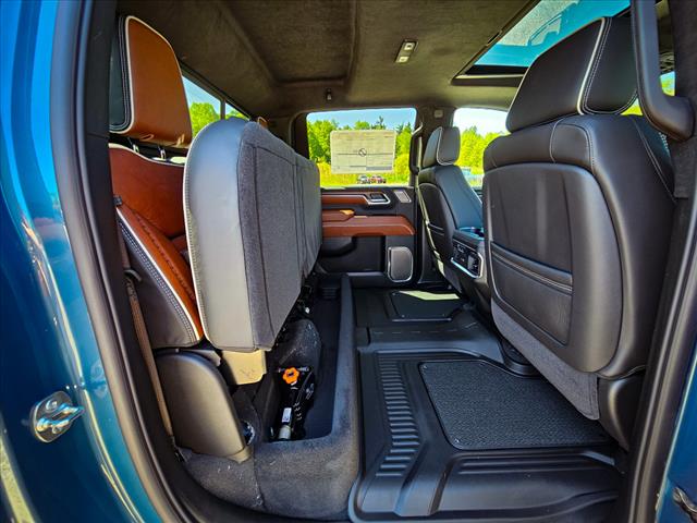 2025 GMC Sierra 3500HD Denali Ultimate