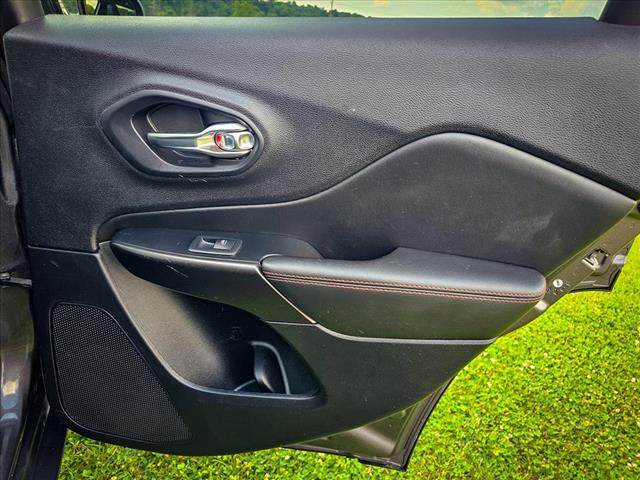 2021 Jeep Cherokee Trailhawk
