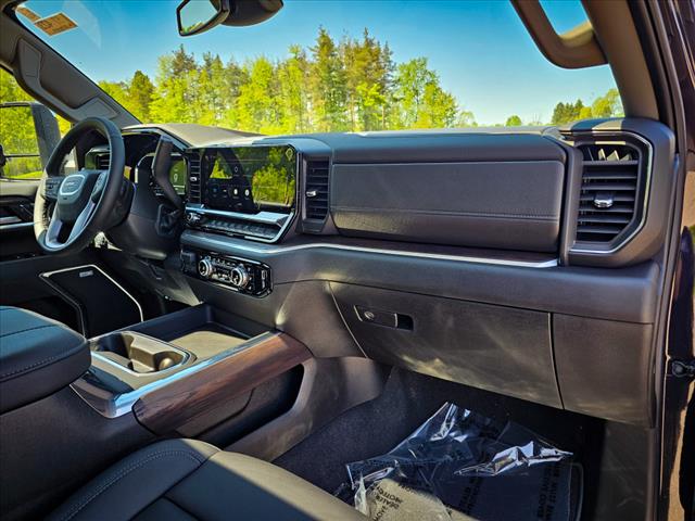 2025 GMC Sierra 2500HD SLT