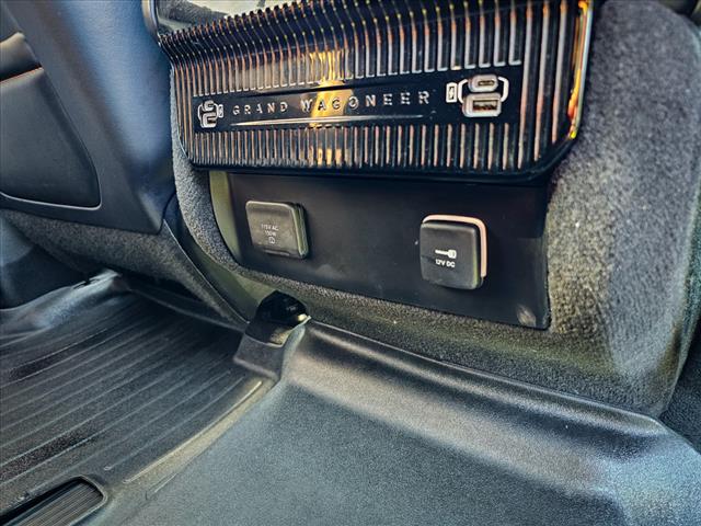 2022 Jeep Grand Wagoneer Series III
