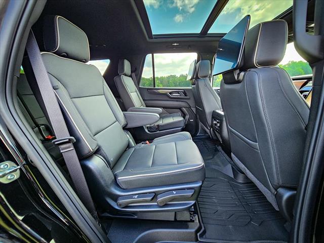 2025 GMC Yukon Elevation