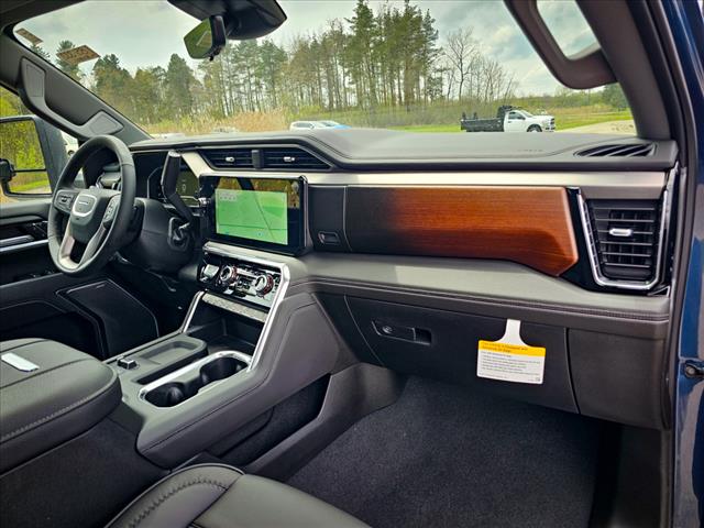 2025 GMC Sierra 2500HD Denali