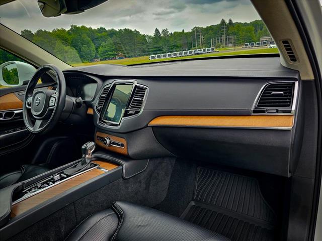 2019 Volvo XC90 T6 Inscription