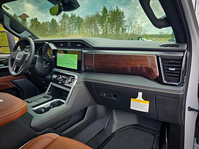 2025 GMC Sierra 3500HD Denali Ultimate