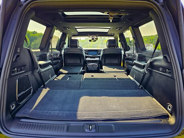 2025 Jeep Wagoneer Carbide